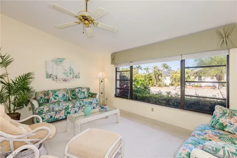 Picture of 911 Ivory Ct, Marco Island FL 34145