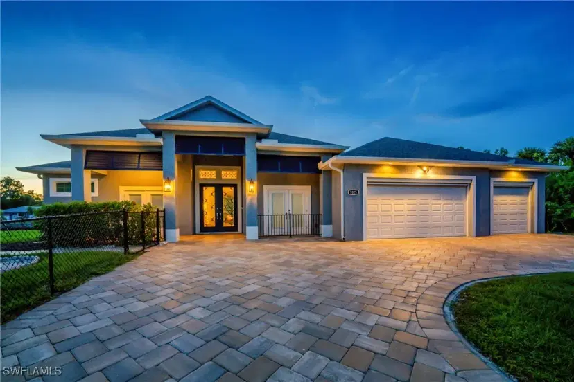Picture of 1025 Cheshire St, Port Charlotte FL 33953