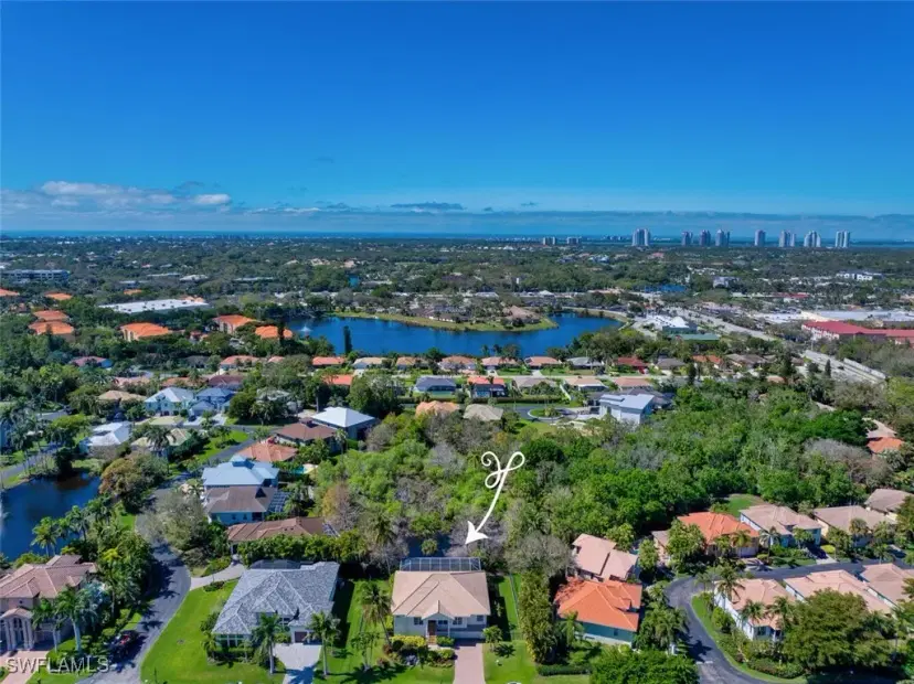 Picture of 27070 Driftwood Dr, Bonita Springs FL 34135
