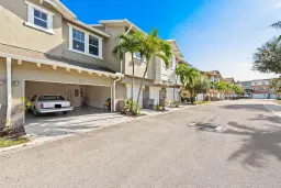 Picture of 580 Pacific Grove Dr 3, West Palm Beach, FL 33401