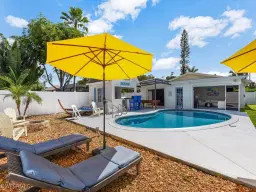 Picture of 839 100Th Ave N, Naples, FL 34108