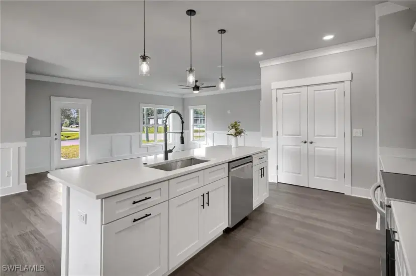 Picture of 6171 Astoria Ave, Fort Myers FL 33905