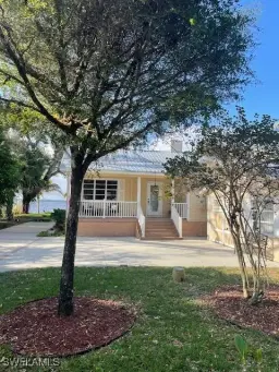 Picture of 3385 E Riverside Dr, Fort Myers, FL 33916