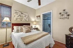 Picture of 3385 E Riverside Dr, Fort Myers, FL 33916