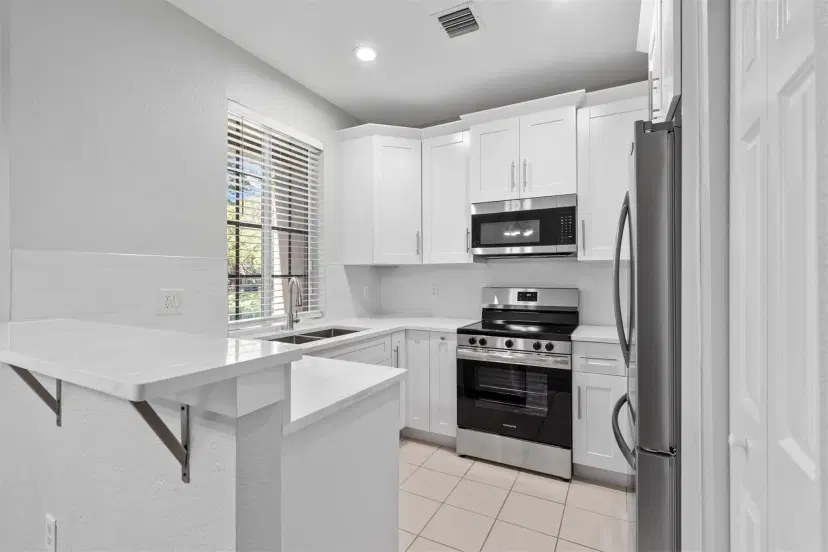 Picture of 975 Tortuga Ln 975, Riviera Beach FL 33404