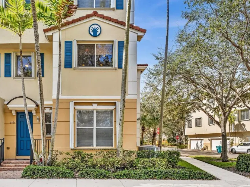 Picture of 2921 S Greenleaf Circle, Boynton Beach FL 33426