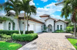 Picture of 7336 Lantana Cir, Naples, FL 34119
