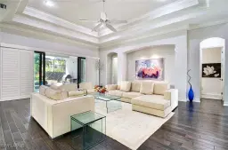 Picture of 7336 Lantana Cir, Naples, FL 34119