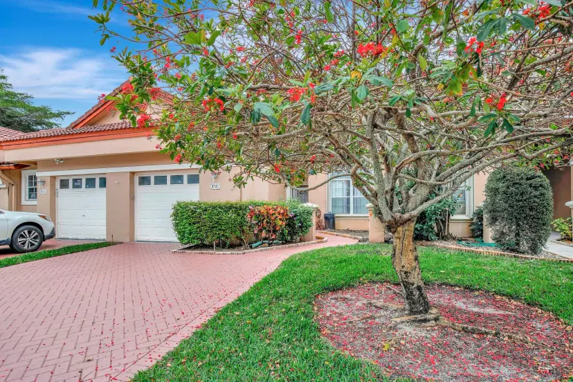 Picture of 9720 S Malvern Dr F, Tamarac FL 33321