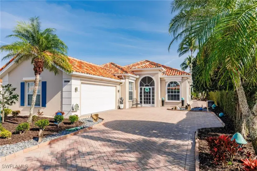 Picture of 3500 Donoso Ct, Naples FL 34109