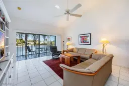 Picture of 1090 Partridge Cir 201, Naples, FL 34104