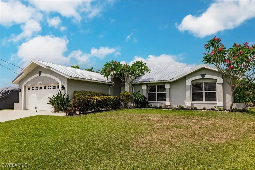 Picture of 330 Bamboo Dr, North Fort Myers, FL 33917