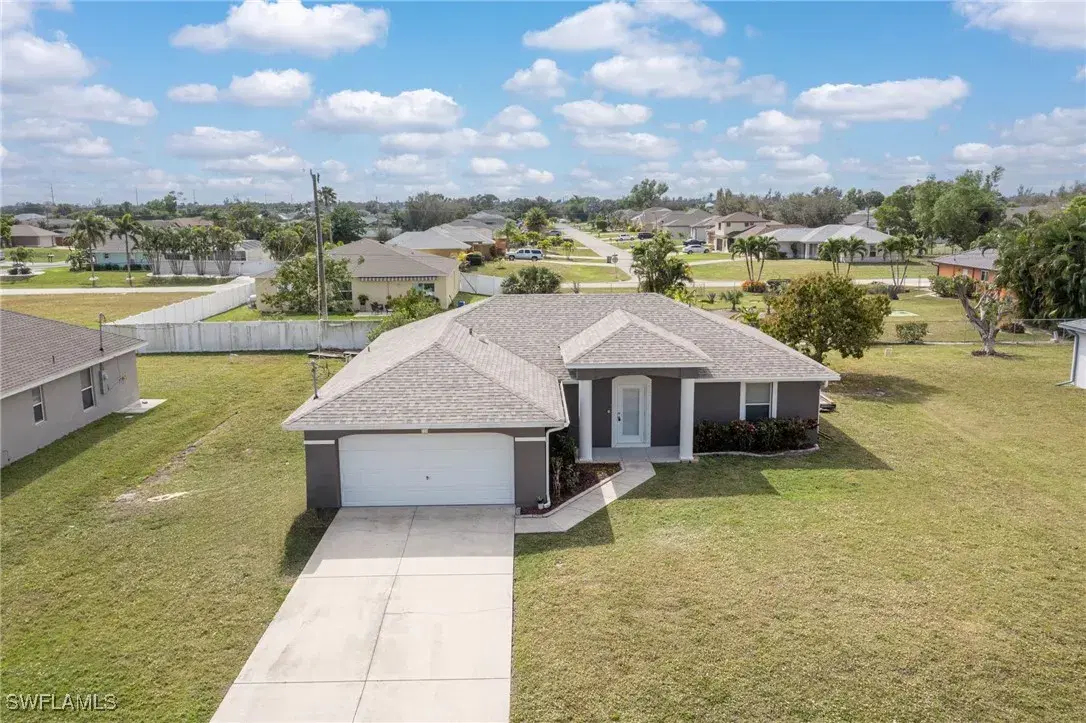 Picture of 128 SW 16Th Ter, Cape Coral, FL 33991