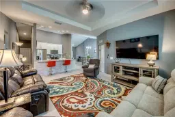 Picture of 825 SE 5Th Pl, Cape Coral, FL 33990