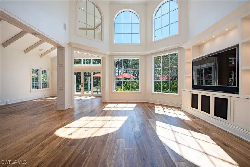 Picture of 7100 Verde Way, Naples FL 34108