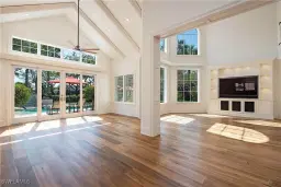 Picture of 7100 Verde Way, Naples, FL 34108