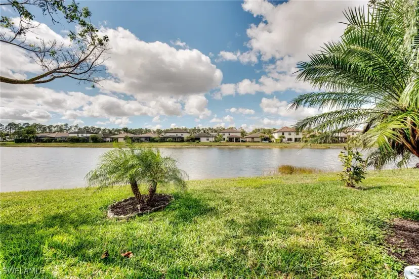 Picture of 9293 Woodhurst Dr, Naples FL 34120