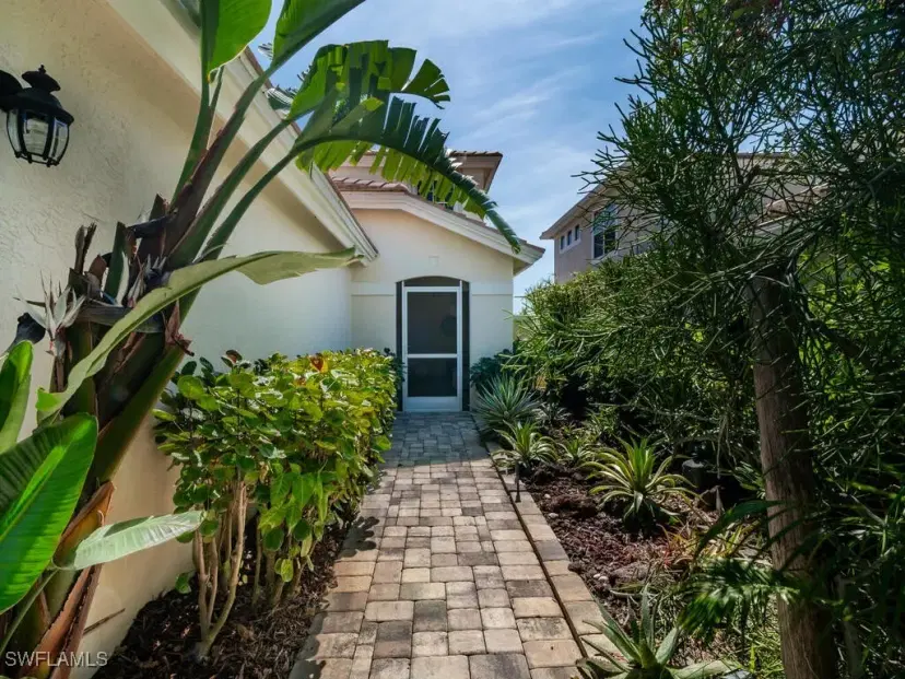 Picture of 158 Eveningstar Cay, Naples FL 34114