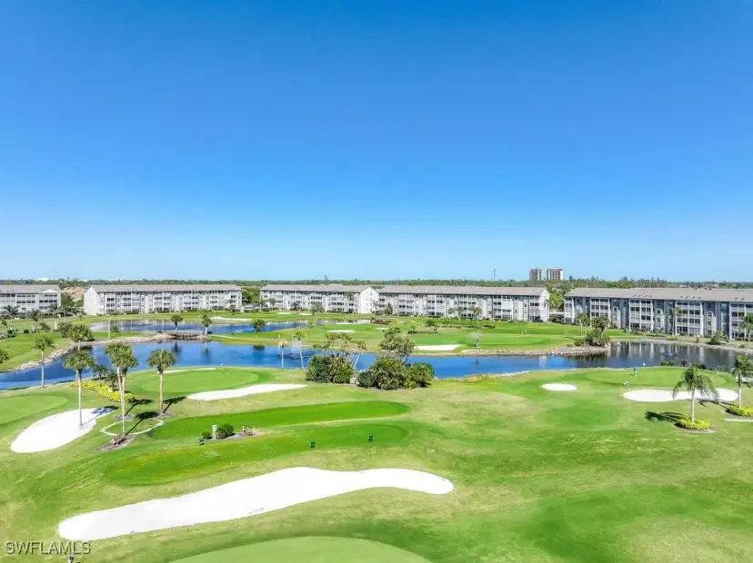 Picture of 14811 Hole In 1 Cir 203, Fort Myers FL 33919