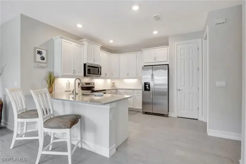 Picture of 1037 Tranquil Brook Dr, Naples FL 34114