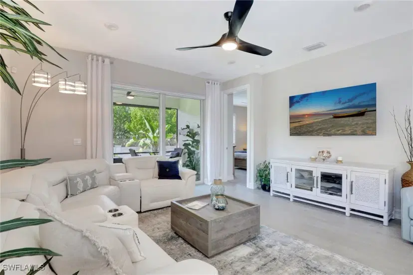Picture of 1037 Tranquil Brook Dr, Naples FL 34114