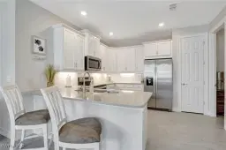 Picture of 1037 Tranquil Brook Dr, Naples, FL 34114