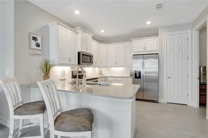 Picture of 1037 Tranquil Brook Dr, Naples FL 34114