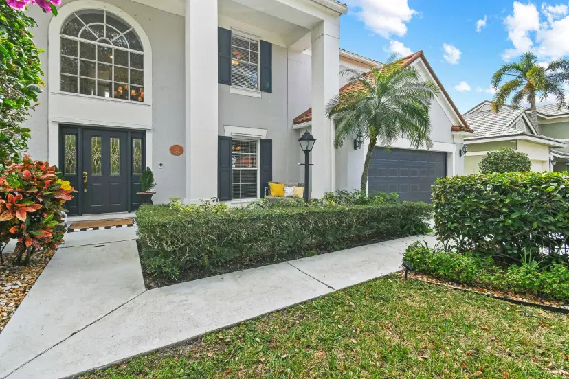 Picture of 10221 Hunt Club Lane, Palm Beach Gardens FL 33418