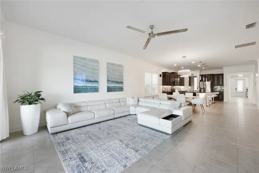Picture of 3275 Pilot Cir, Naples FL 34120