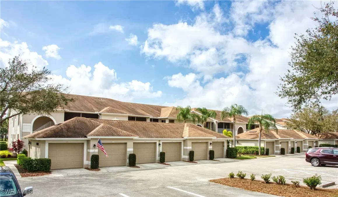 Picture of 10220 Washingtonia Palm Way 1826, Fort Myers, FL 33966