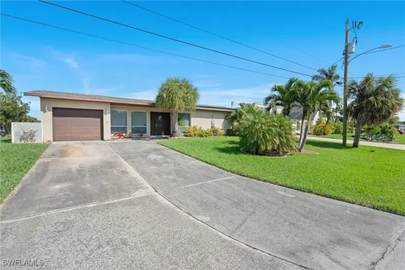 Picture of 1425 SE 29Th Ter, Cape Coral FL 33904