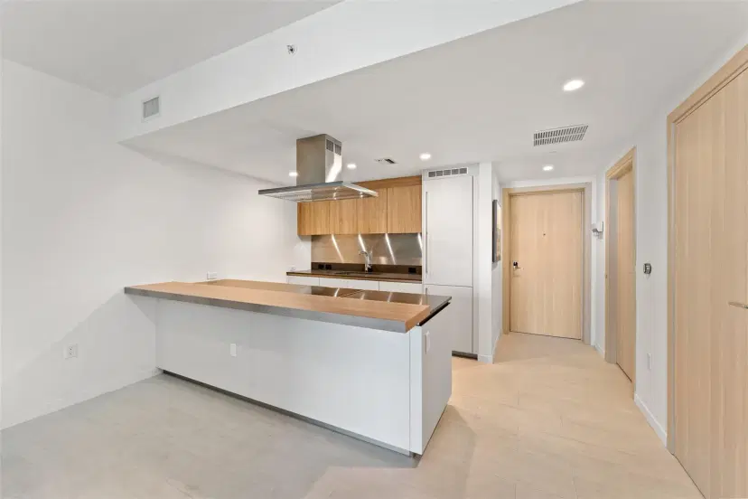 Picture of 1000 Brickell Plz 3103, Miami FL 33131