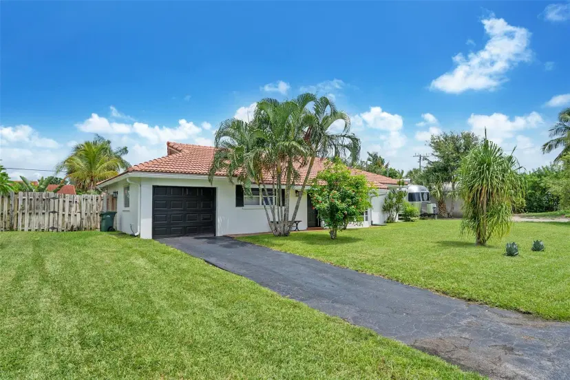 Picture of 241 SW 13Th St, Boca Raton FL 33432