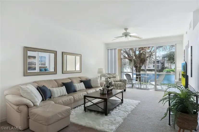 Picture of 760 Wiggins Lake Dr 104, Naples FL 34110