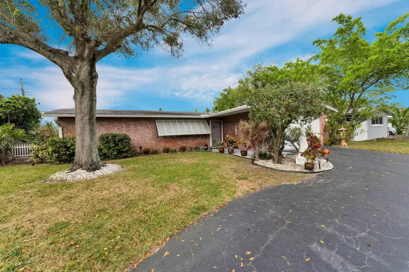 Picture of 5611 NE 16Th Ave, Fort Lauderdale FL 33334