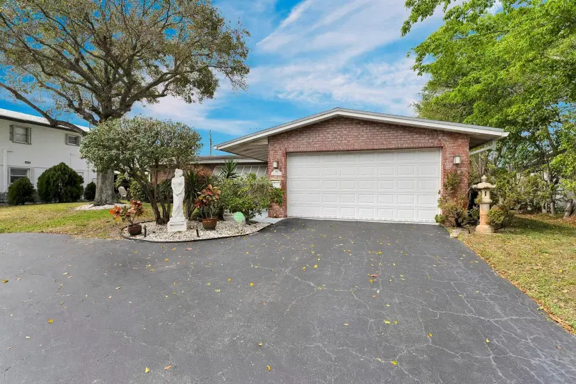 Picture of 5611 NE 16Th Ave, Fort Lauderdale FL 33334