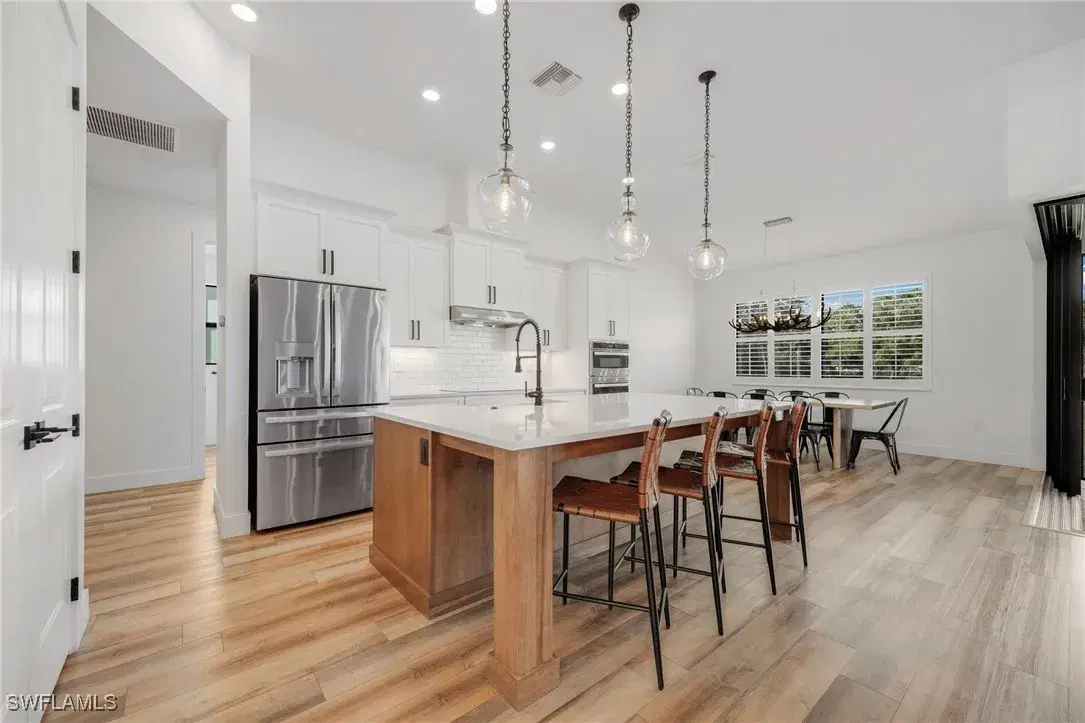 Picture of 6030 Pangola Rd, Fort Myers, FL 33905