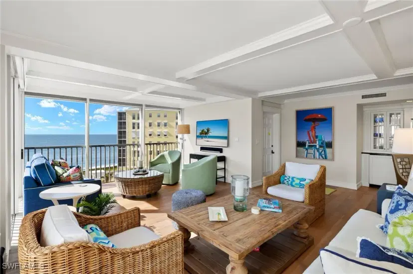 Picture of 3483 Gulf Shore Blvd N 406, Naples FL 34103