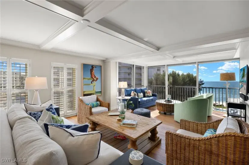 Picture of 3483 Gulf Shore Blvd N 406, Naples FL 34103