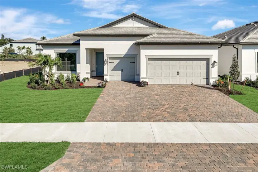 Picture of 25565 Shoreline Gaze Dr, Bonita Springs FL 34135