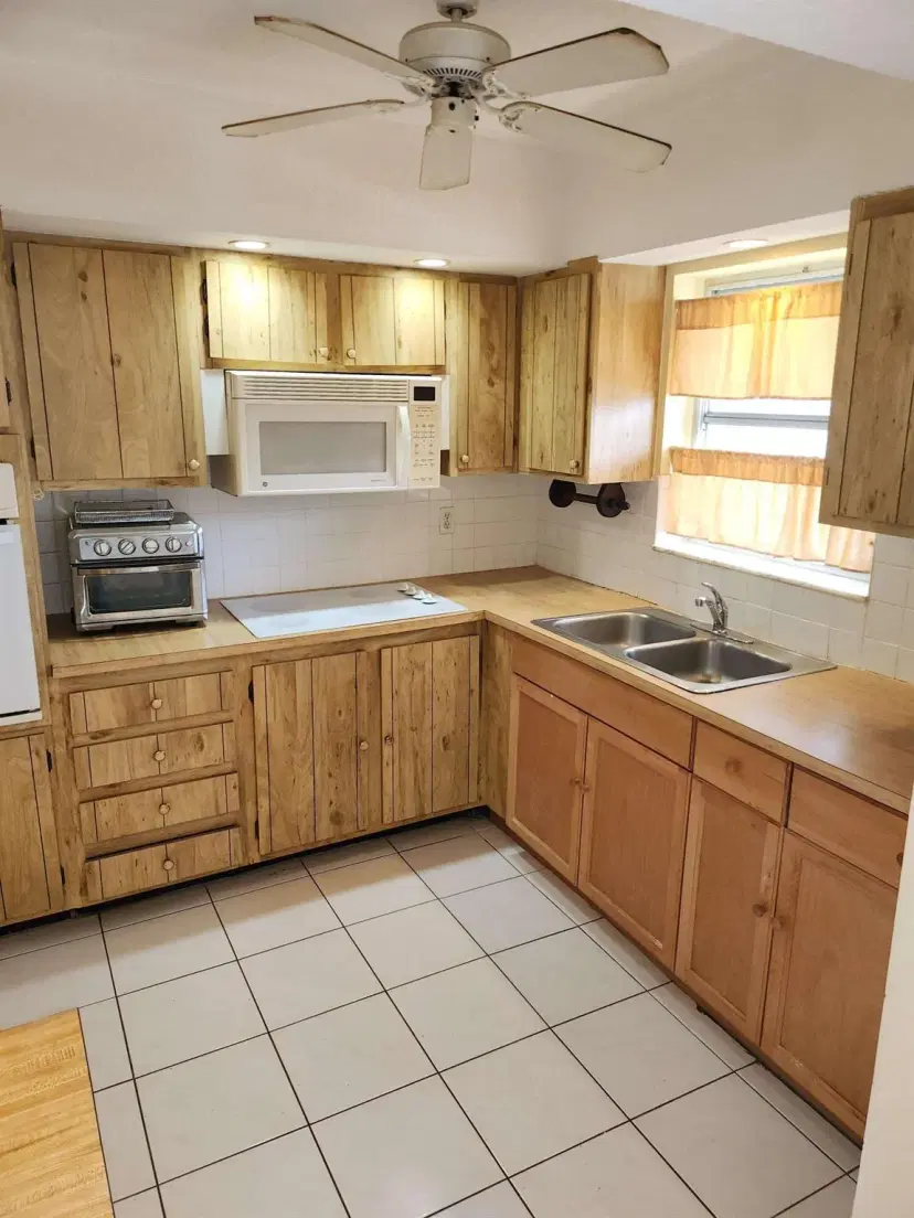 Picture of 2638 Gately Drive E 131, West Palm Beach FL 33415