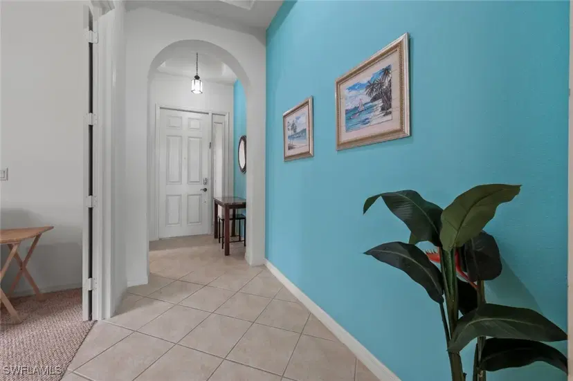 Picture of 15364 Yellow Wood Dr, Alva FL 33920