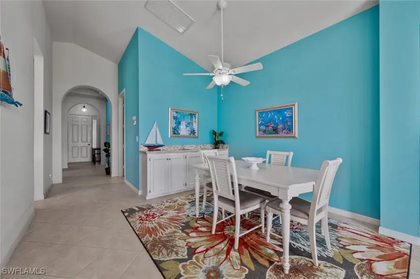 Picture of 15364 Yellow Wood Dr, Alva FL 33920