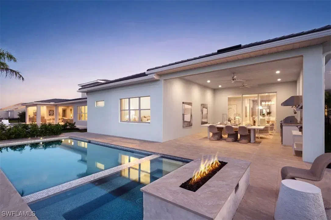 Picture of 8769 Driftwood Dr, Naples, FL 34114