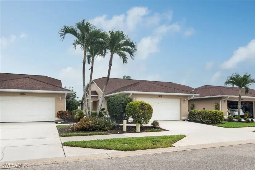 Picture of 3032 WEST Crown Pointe Blvd, Naples FL 34112