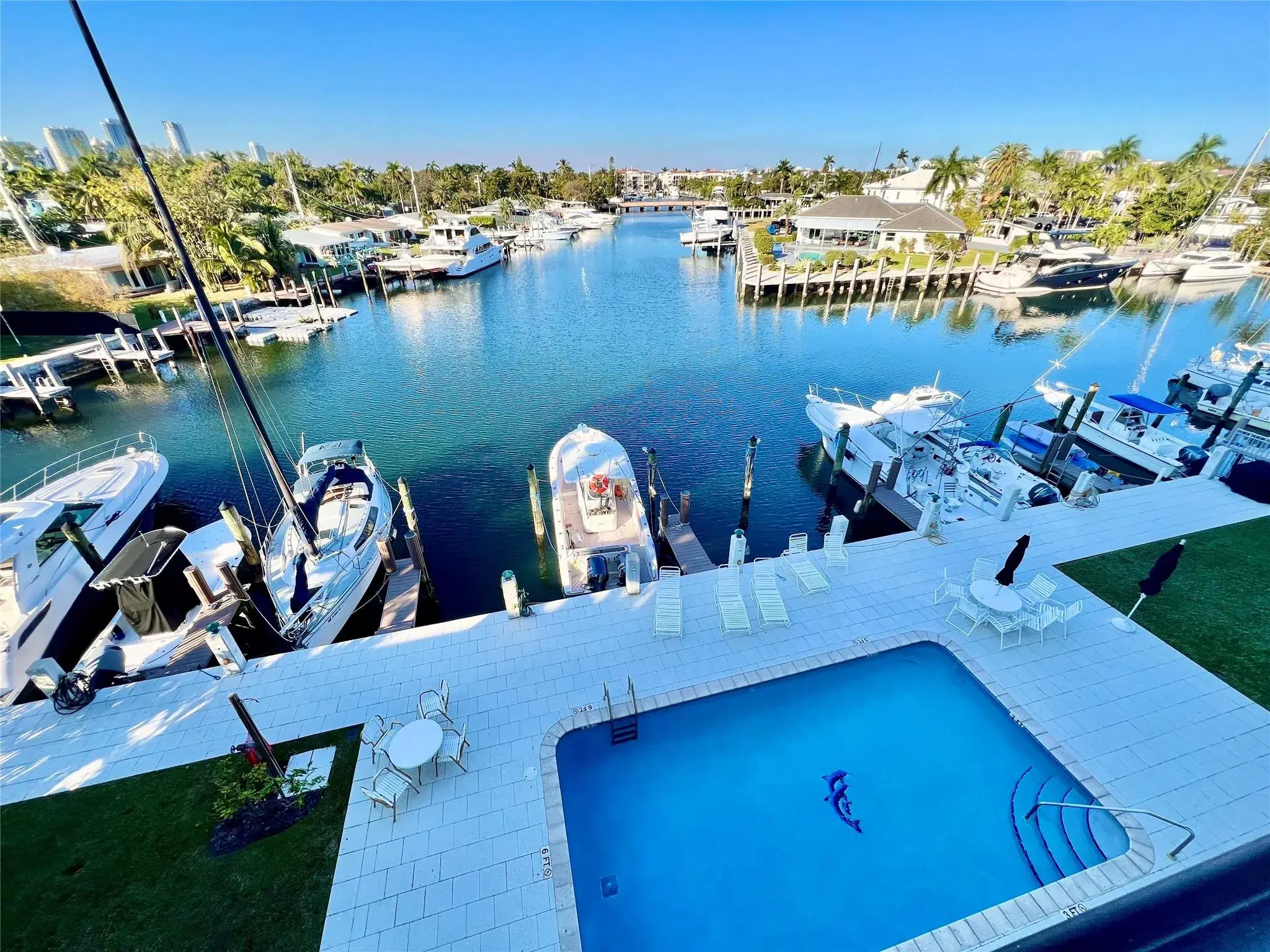 Picture of 1435 SE 15Th St 402, Fort Lauderdale, FL 33316