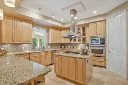 Picture of 6416 Mark Ln, Fort Myers, FL 33966