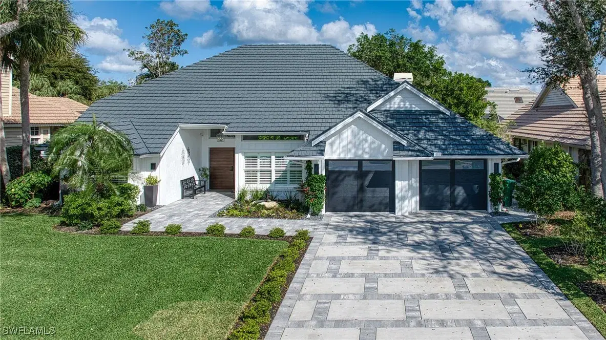 Picture of 807 Arrowhead Ln, Naples, FL 34108