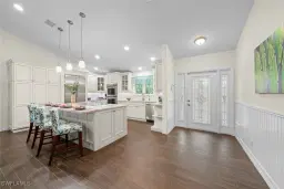 Picture of 2596 Roosevelt Pl, Sanibel, FL 33957