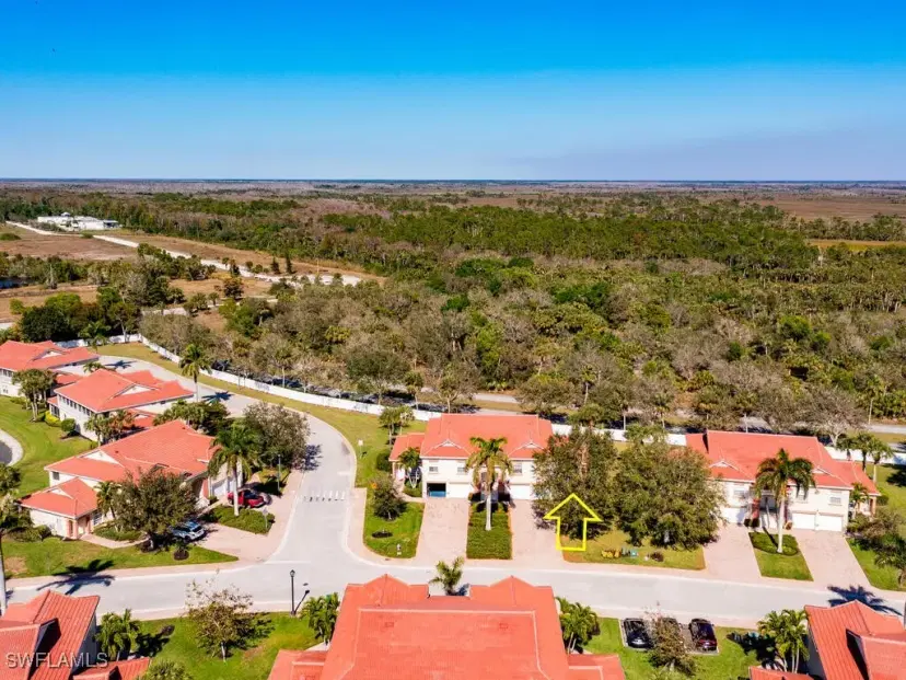 Picture of 25058 Peacock Ln 102, Naples FL 34114